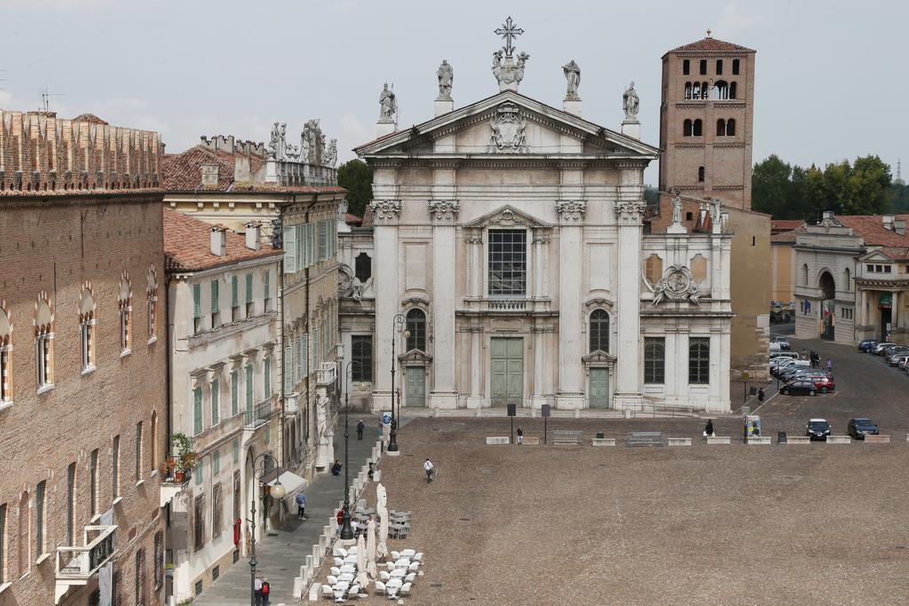 Residenza Accademia Hotel Mantova Exterior photo